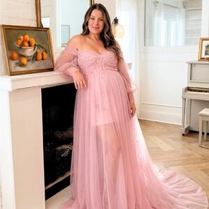 Elegant Pink Off-Shoulder Women's Dress